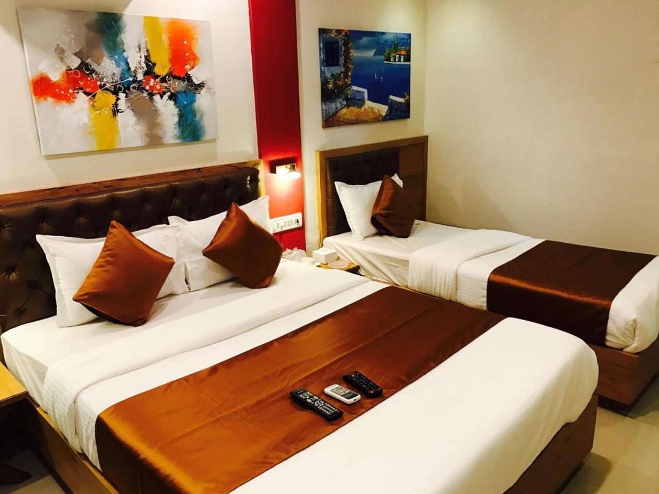 Grandeur By Avion Palace Near T2 International Airport Mumbai  Buitenkant foto